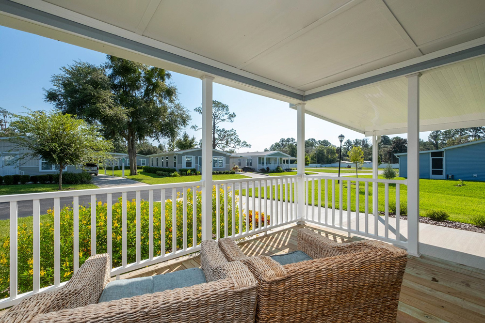 Hinckley-Mayside-RH1351A-Exterior-Front-Porch-1-Trinity