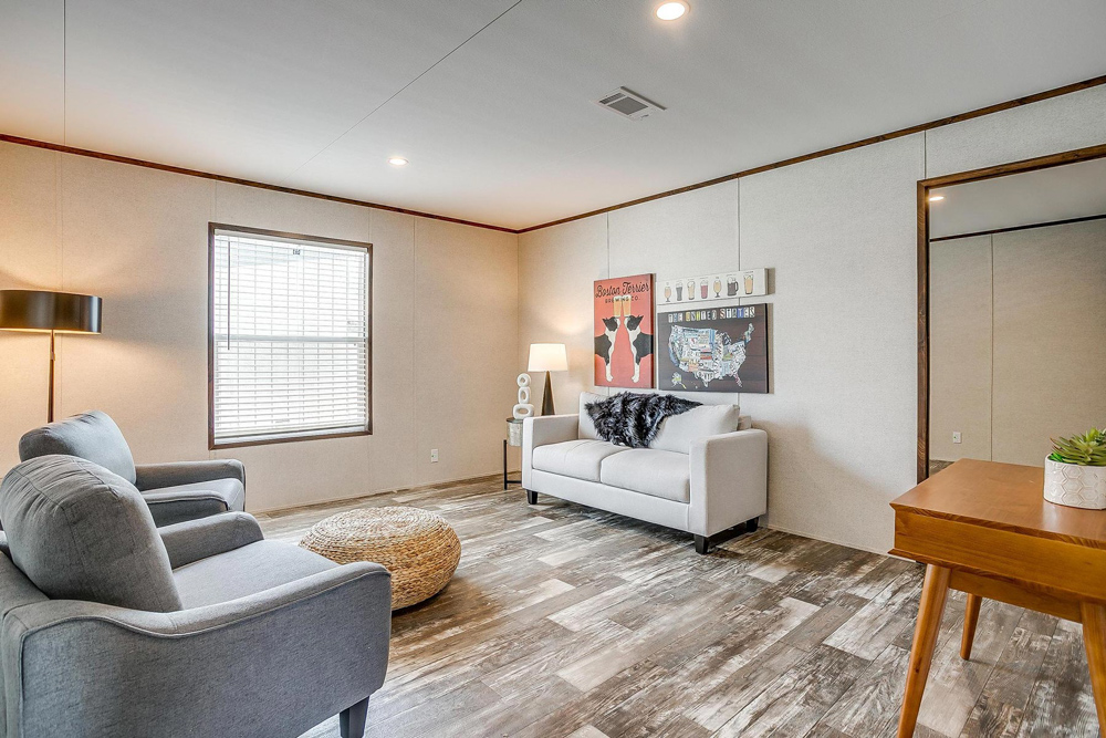 Lawton-Bensing-Prime-3272H-Family-Room-1